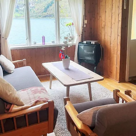 3 Person In Stryn-by Traum Feriehus *
