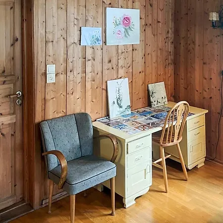 3 Person In Stryn-by Traum Stryn